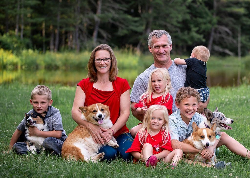 Triple Clear, OFA parents, Corgis breeder image 1